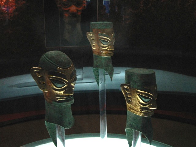 Bronze head-3- 3 heads