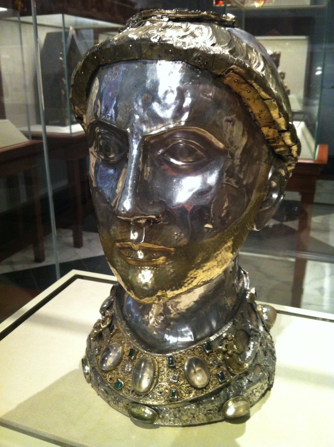 faces at the met 030