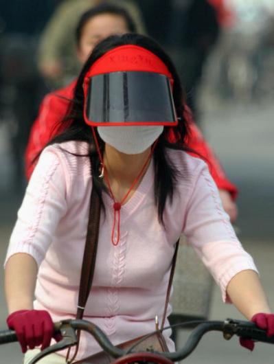 Hot Weather Lands In Nanjing