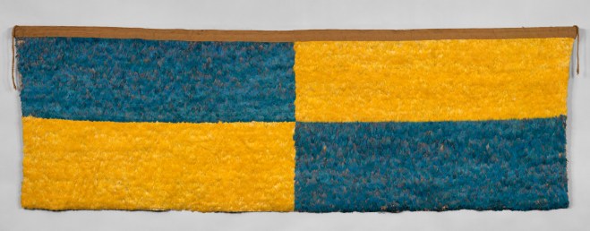 Peruvian-Featherwork-cape-1