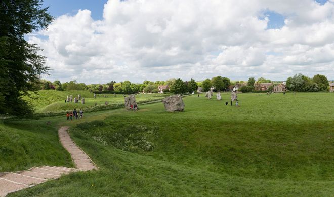 Avebury-2
