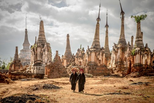 Shwe Indein Pagoda, Inle Lake, Burma