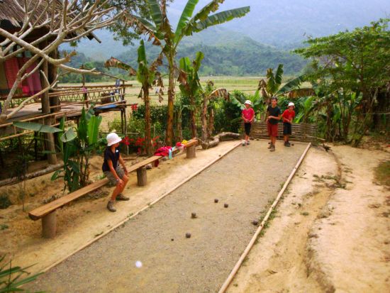 petanque in Laos